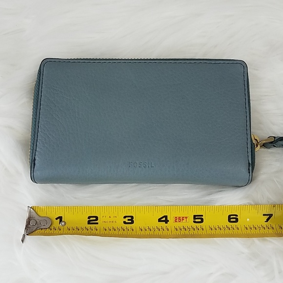 Fossil RFID smartphone Wallet - Picture 3 of 6